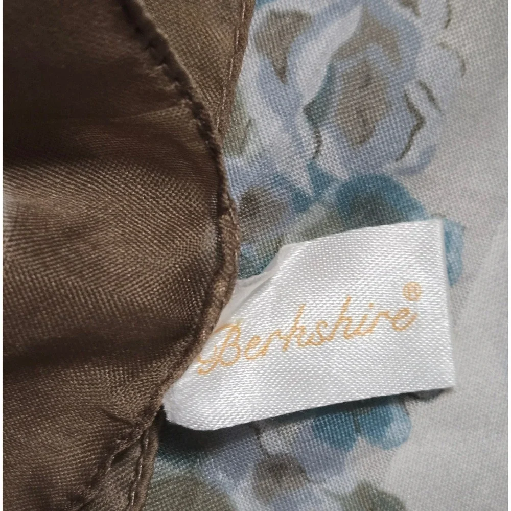 Berkshire Floral Scarf Blue Brown Roses Damask Earth Tones Italy Polyester 30x31